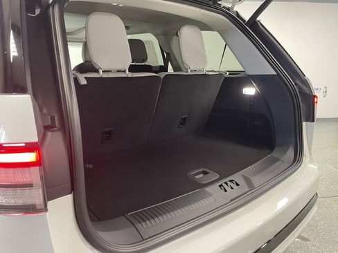 New 2025 Lincoln Aviator Reserve w/ Jet Appearance Package image 35