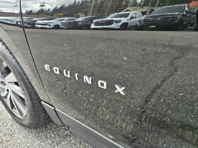Used 2024 Chevrolet Equinox Premier AWD/4WD image 11