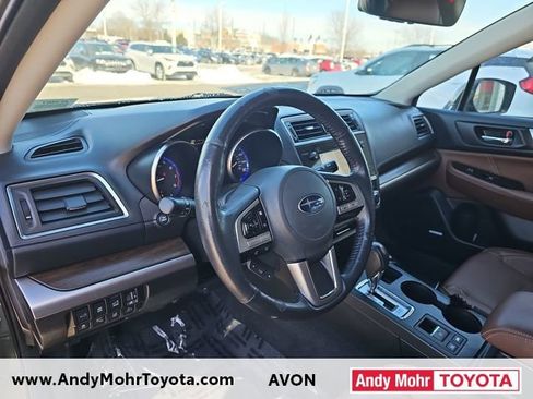 Used 2017 Subaru Outback 3.6R Touring w/ Popular Package #5A image 8