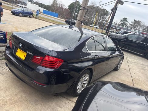 Used 2014 BMW 528i xDrive Sedan image 3