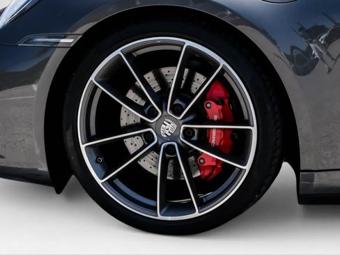 Used 2021 Porsche 911 Cabriolet image 44