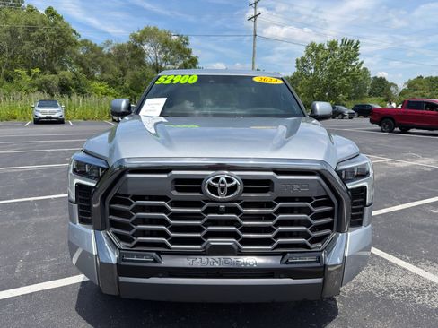 Used 2024 Toyota Tundra Platinum w/ TRD Off-Road Package AWD/4WD image 11