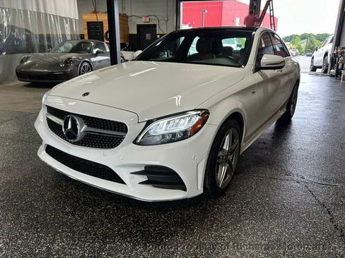 Used 2020 Mercedes-Benz C 300 4MATIC Sedan image 6