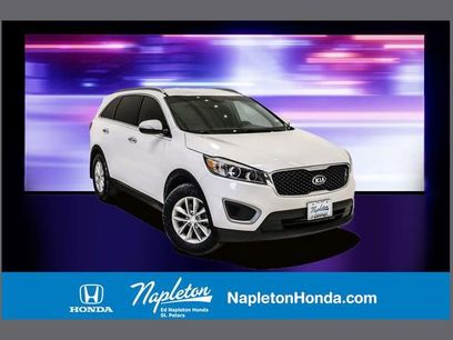 Used 2017 Kia Sorento LX w/ LX Convenience Package