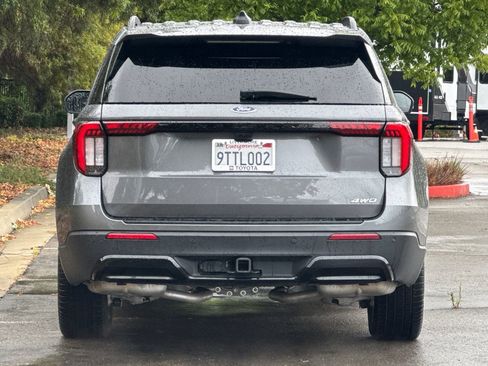 Used 2025 Ford Explorer ST-Line w/ Premium Package AWD/4WD image 5