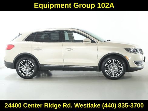 Used 2016 Lincoln MKX Reserve w/ Climate Package AWD/4WD image 11