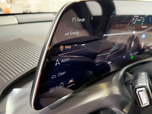 New 2026 Cadillac Vistiq Sport AWD/4WD image 27