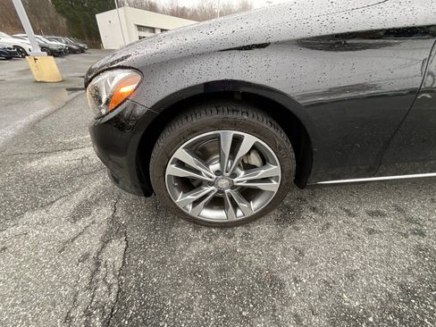 Used 2016 Mercedes-Benz C 300 4MATIC Sedan image 31