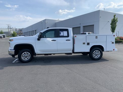 Used 2024 Chevrolet Silverado 2500 W/T w/ WT Convenience Package AWD/4WD image 7