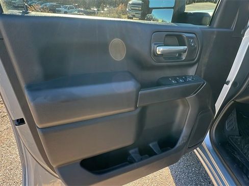 Used 2024 Chevrolet Silverado 2500 Custom w/ Custom Convenience Package image 11