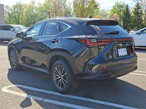 Used 2023 Lexus NX 350 AWD image 4