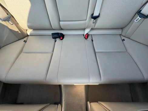 Used 2012 Mercedes-Benz C 300 4MATIC Sedan image 35