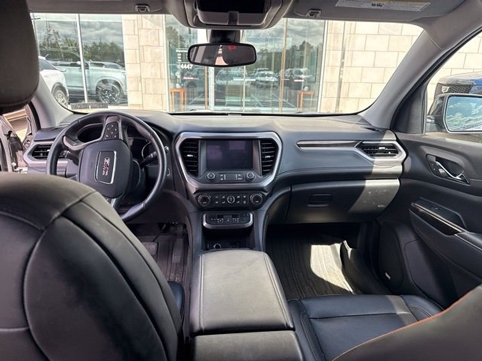 Used 2023 GMC Acadia AT4 w/ Technology Package AWD/4WD image 17