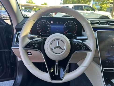 Used 2022 Mercedes-Benz S 500 4MATIC image 14