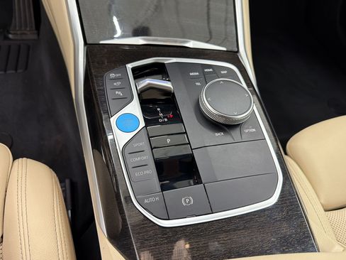 Used 2023 BMW i4 eDrive35 w/ Premium Package RWD image 16
