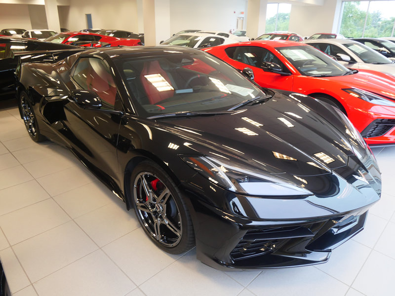 Used 2024 Chevrolet Corvette Stingray Preferred Conv w/ Chrome Exterior Badge Package RWD image 1