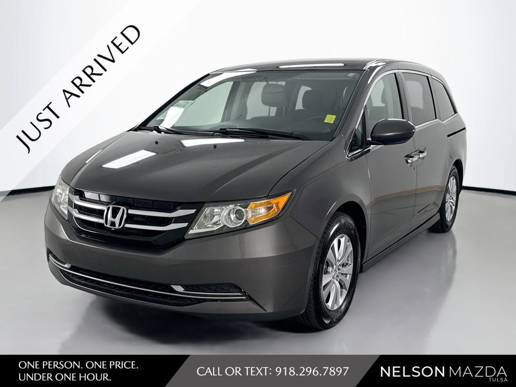 Used 2016 Honda Odyssey SE image 1