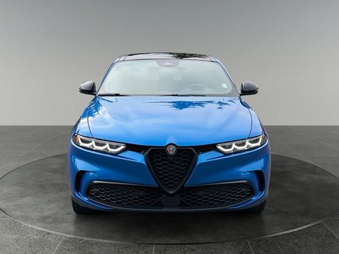 Used 2024 Alfa Romeo Tonale Veloce AWD/4WD image 2