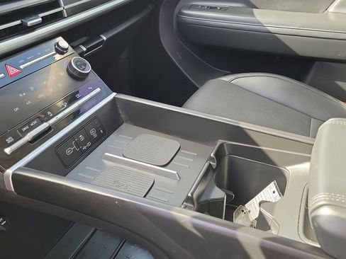 Certified 2024 Hyundai Santa Fe SEL image 18