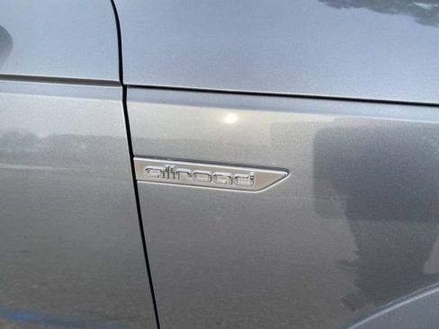 Used 2017 Audi A4 2.0T Premium w/ Audi MMI Navigation Plus image 23