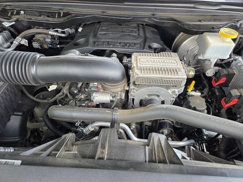 Used 2022 RAM 1500 Big Horn AWD/4WD image 25
