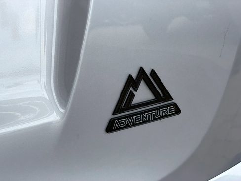 Used 2018 Toyota RAV4 Adventure AWD/4WD image 38