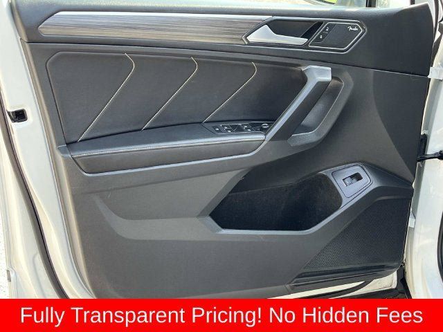 Used 2022 Volkswagen Tiguan SEL R-Line AWD/4WD image 24