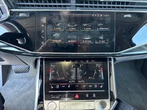 Used 2020 Audi Q7 3.0T Prestige w/ Prestige Package AWD/4WD image 8
