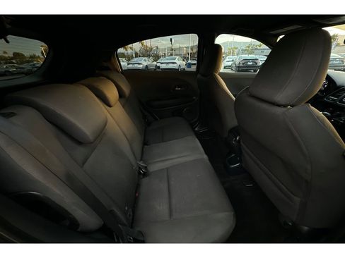 Certified 2022 Honda HR-V Sport image 18