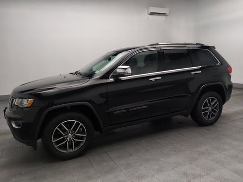 Used 2017 Jeep Grand Cherokee Limited AWD/4WD image 2