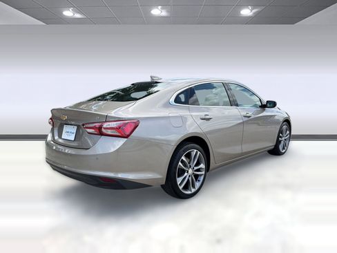 Used 2024 Chevrolet Malibu LT FWD image 9