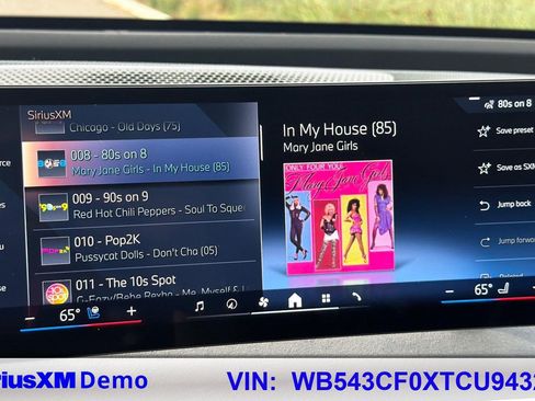 Used 2026 BMW iX xDrive45 w/ M Sport Package image 40