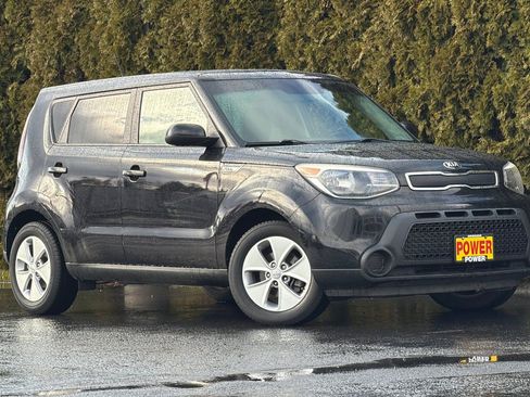 Used 2015 Kia Soul FWD image 2