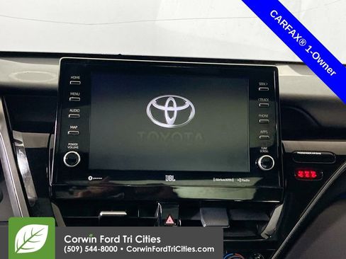 Used 2024 Toyota Camry XSE w/ Navigation Package image 21