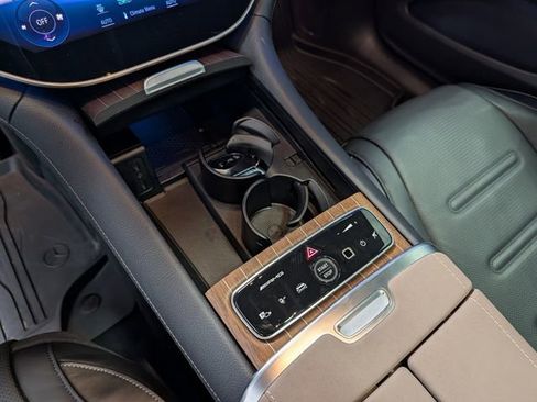 Used 2022 Mercedes-Benz EQS AMG 4MATIC image 33