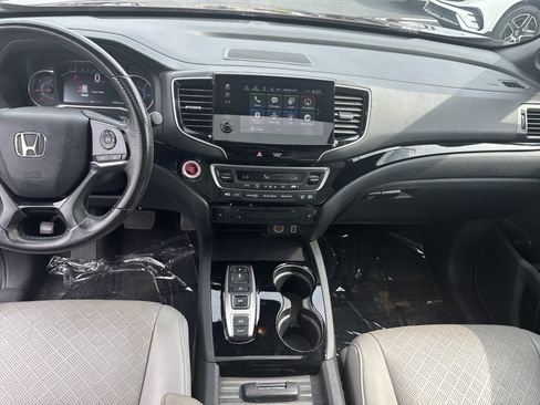 Used 2020 Honda Passport Touring image 31