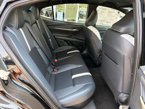 Used 2025 Toyota Camry SE FWD image 16