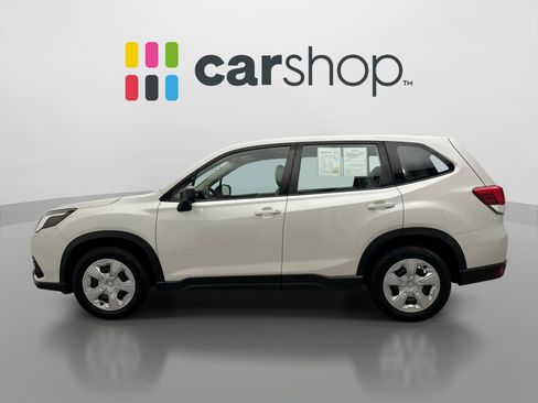 Used 2022 Subaru Forester AWD/4WD image 2
