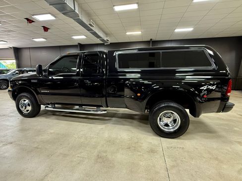Used 2002 Ford F350 Lariat image 13