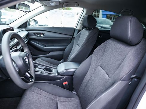 Certified 2024 Honda Accord LX image 22