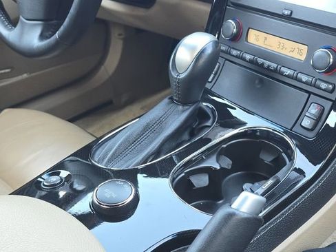 Used 2009 Chevrolet Corvette Convertible w/ Preferred Equipment Group image 28