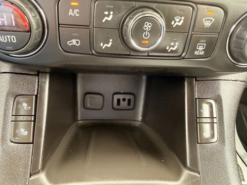 Used 2019 GMC Acadia SLE w/ Driver Alert Package I image 16