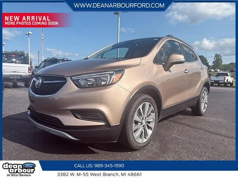 Used 2019 Buick Encore Preferred FWD image 1