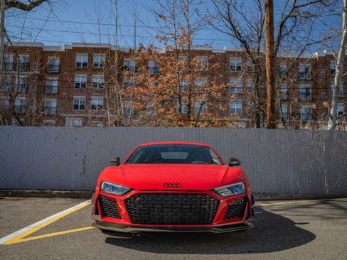 Certified 2023 Audi R8 V10 GT image 2