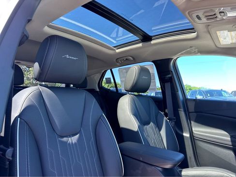 New 2026 Buick Encore GX Avenir w/ Avenir Technology Package AWD/4WD image 5