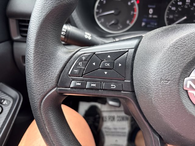 Used 2024 Nissan Sentra S FWD image 11
