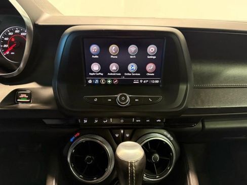 Used 2021 Chevrolet Camaro LT w/ RS Package image 18