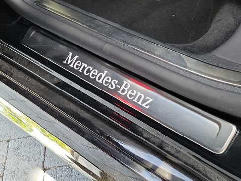 Used 2023 Mercedes-Benz S 580 4MATIC Sedan image 19