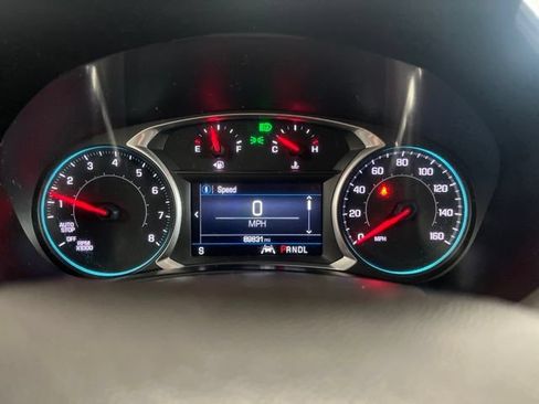 Used 2020 Chevrolet Equinox LT w/ Sport Edition FWD image 23