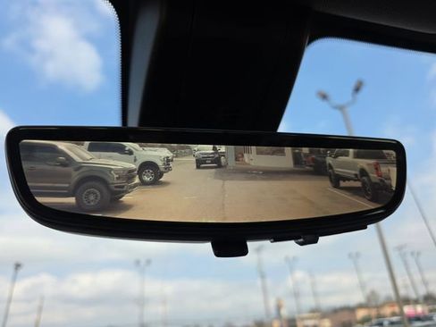 Used 2019 GMC Sierra 1500 Denali w/ Technology Package image 25